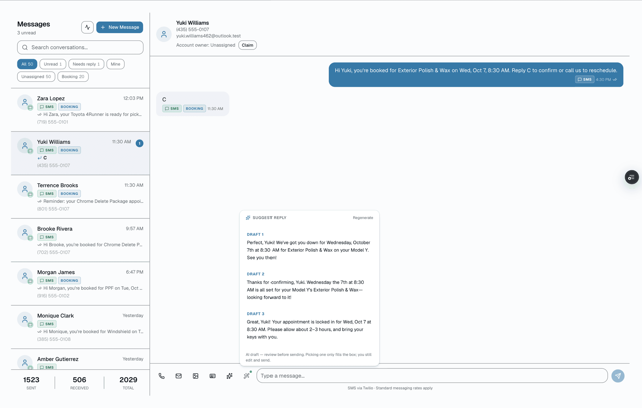 SalesThumb suggested reply drafts in a text thread