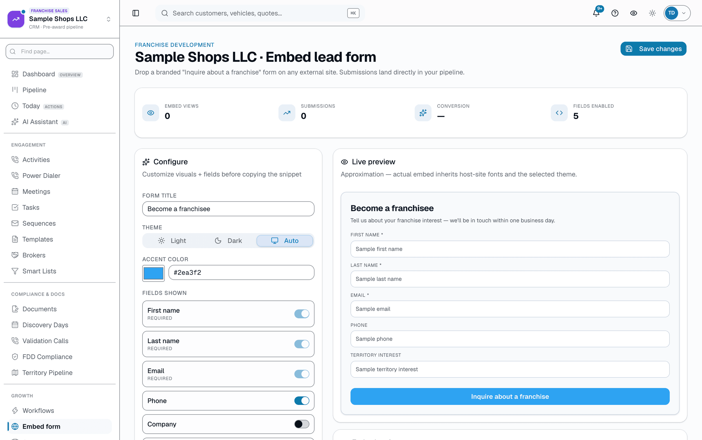 Set the title, theme, and accent color, and choose which fields show. Copy the hosted-page link.
